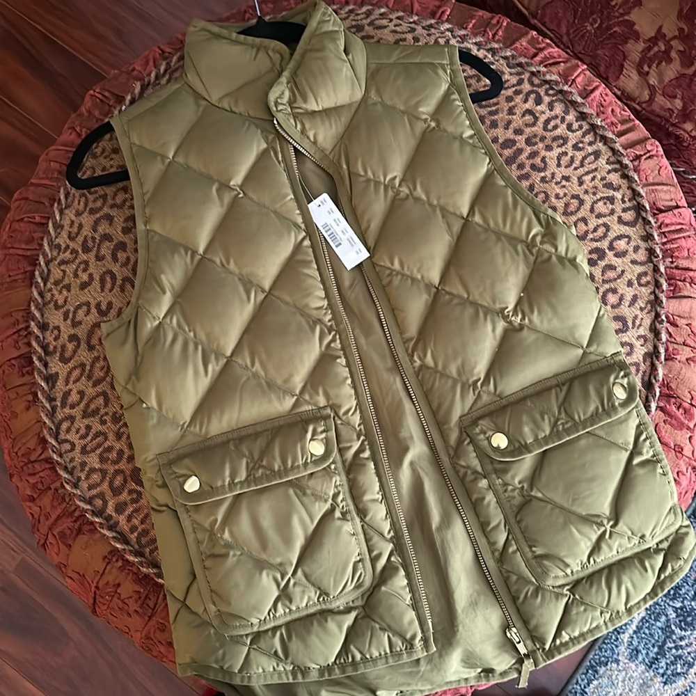 J. Crew Diamond Quilted Puffer Vest